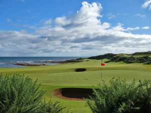 Kingsbarns 13th Back